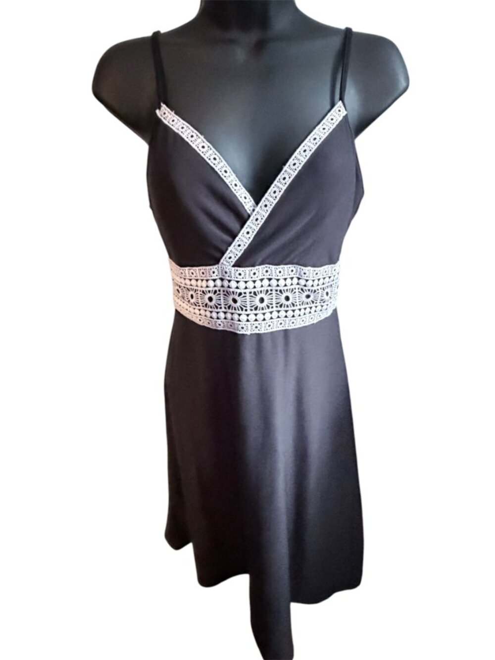 Mudd Vintage 90s 2000s Black Sundress White Crochet Lace Trim Size S EUC Boho